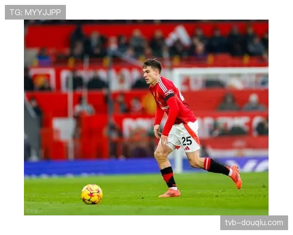 曼联主场4-2击败布莱顿迎来赛季首个三连胜