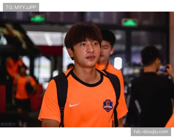 中国小将魏祥鑫加盟法甲欧塞尔，留洋梦正式启程