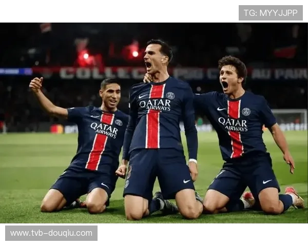巴黎圣日耳曼2-1斯特拉斯堡，门德斯头槌制胜