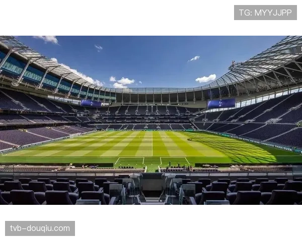 托特纳姆热刺球场宣布将安装新一代草皮维护系统